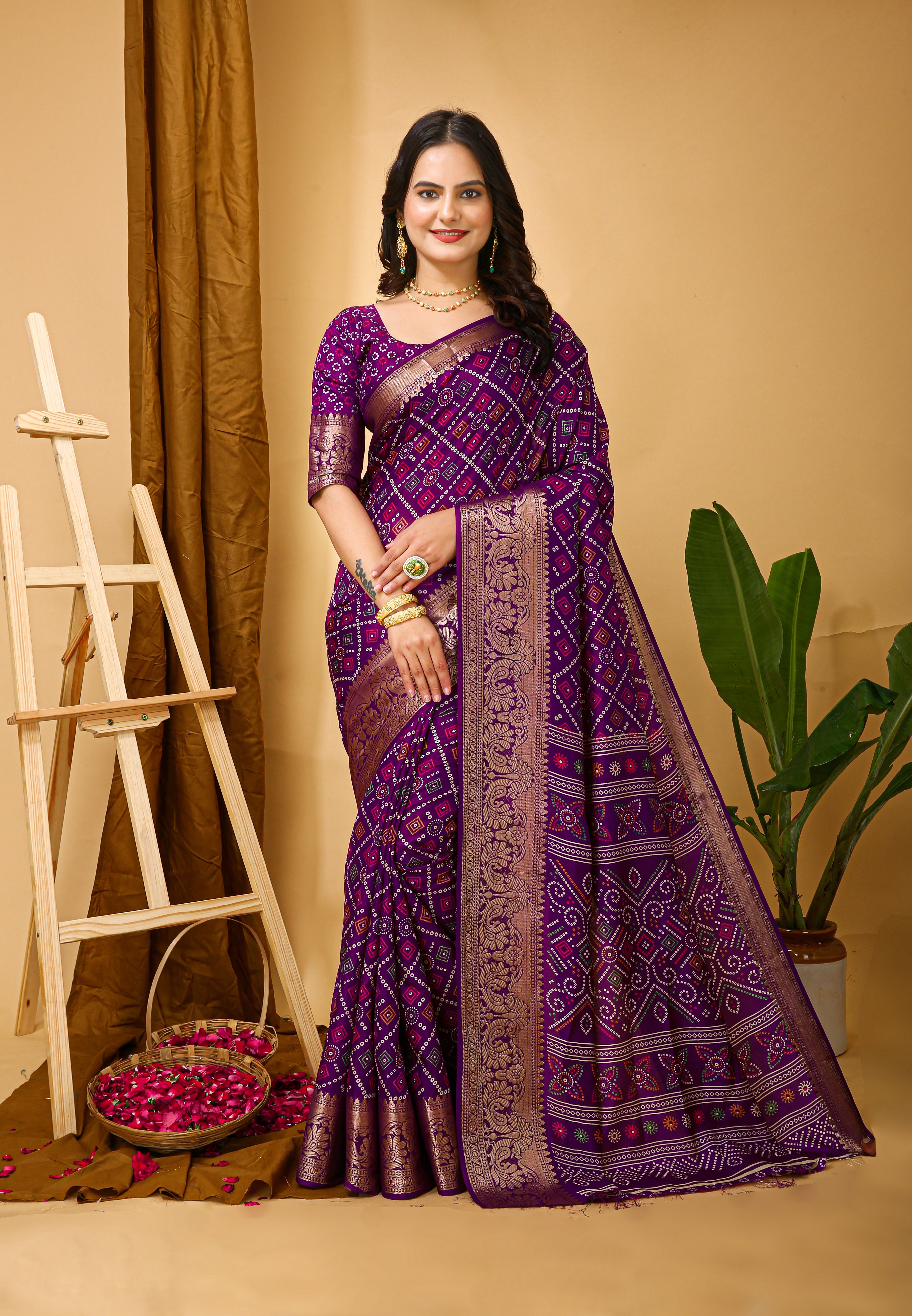 Bandhani Printed Zari Saree With Blouse Piece For Women